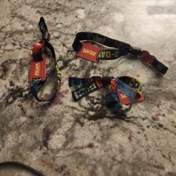 3 Tickets To Escape Saturday 