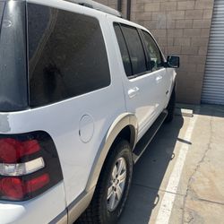 2006 Ford Explorer