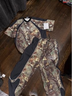 Camo set top and bottom nylon/ rip amazing quality