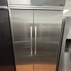 48” KitchenAid Built-In Side-by-Side Fridge | Stainless | Interior Ice + Digital Control 