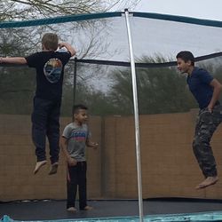 Trampoline 