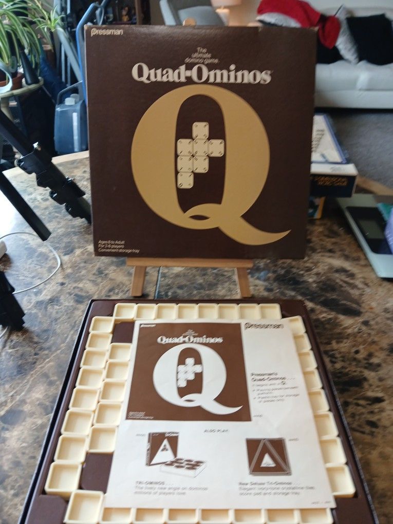 Vintage 1978 Quad-Ominos Dominoes Family Strategy Game Pressman #4422 Complete
The Vintage 1978 Quad-Ominos Dominoes by Pressman is a family strateg
