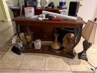 FREE - Credenza - Entry Table