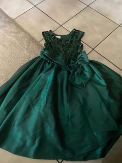 Girls dress