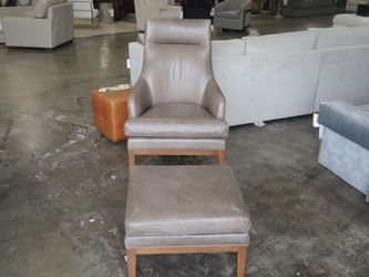 Neilson Mont Blanc Wolf Gray Leather Lounge Chair & Ottoman