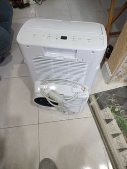 Portable AC Made By General Electric