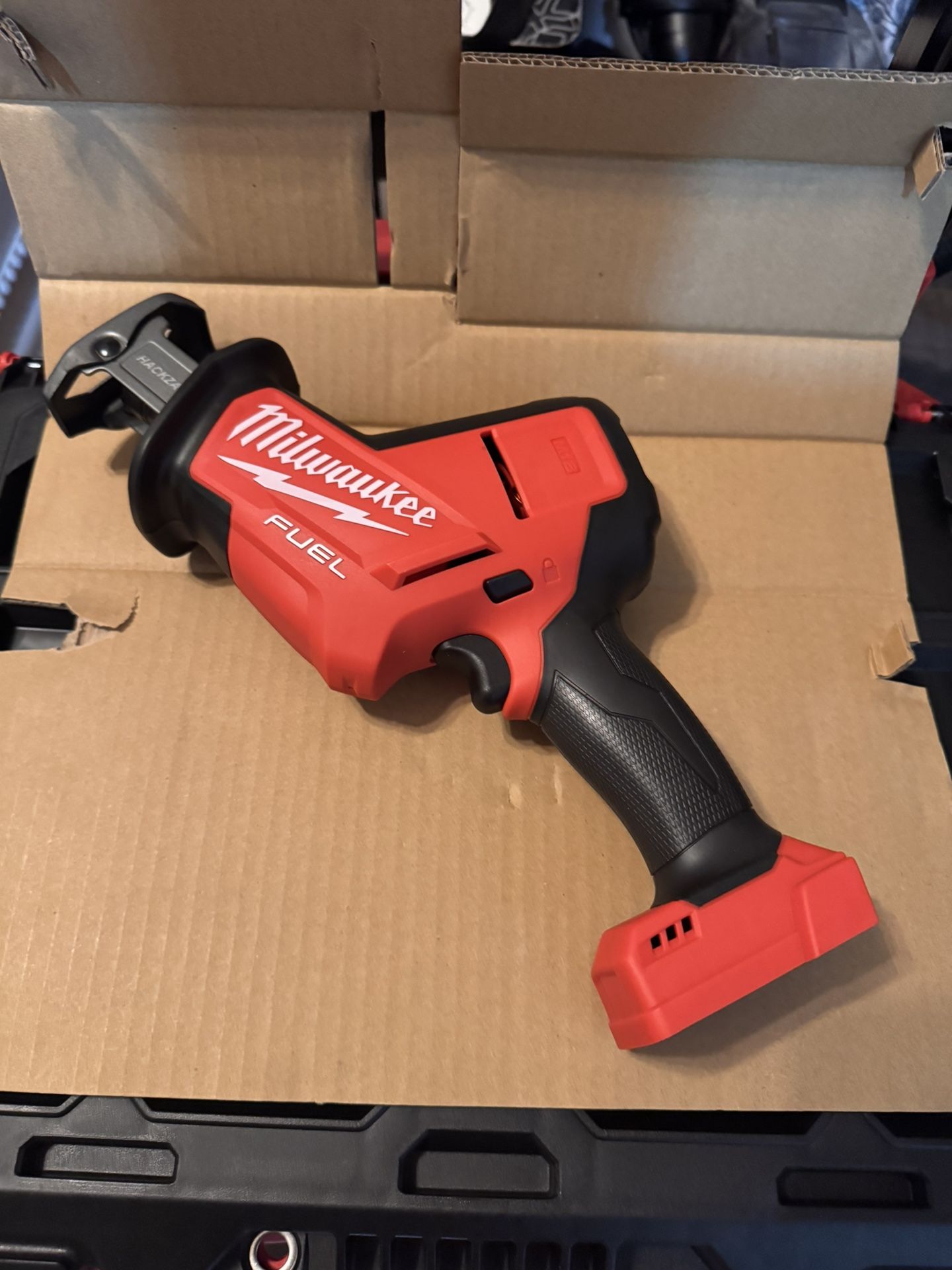 Milwaukee Hacksaw Fuel Brushless New 