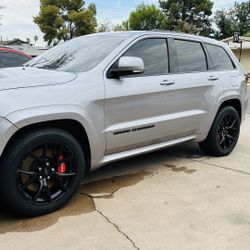 2020 Jeep Grand Cherokee Srt