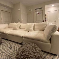 Elyza Linen 3-Piece Sectional Sofa
Ashley Furniture$10 Down Payment And Financing Available