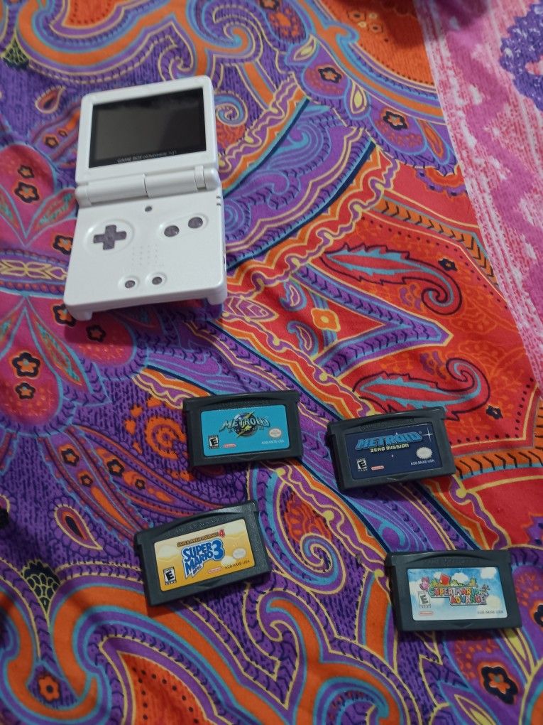 Game Boy  4 Game 
