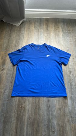 Nike shirt and short set