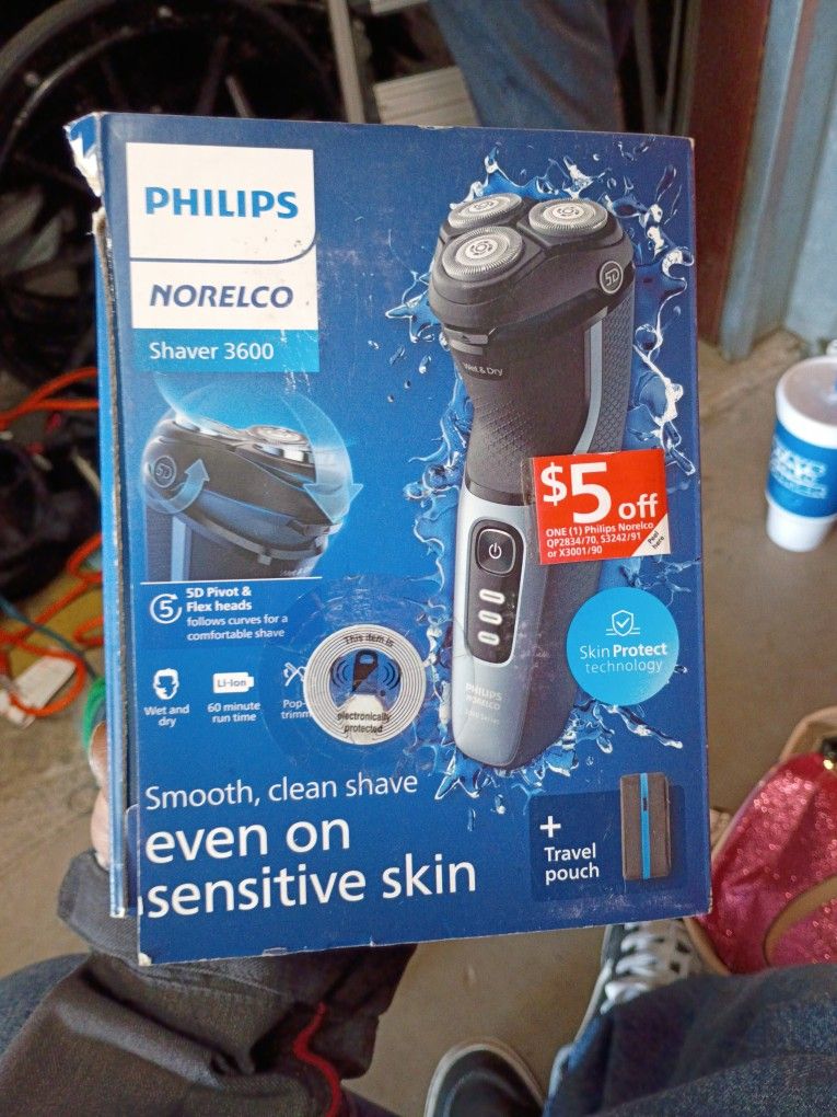 Phillips Narok New Rugo Shaver 3600
