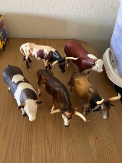 Breyer Bull collection