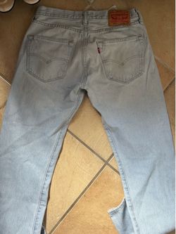 Men’s Levi’s 501s