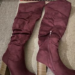 New!!! Boots Size6 For Women