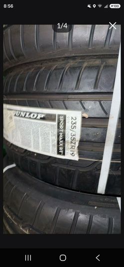 BRAND NEW SET OF 4 DUNLOP 235 35 19" RUN FLAT SPORTSMAXX