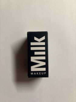 Milk contour stick