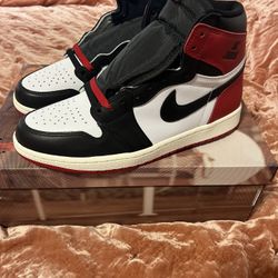 Jordan 1 Black Toe