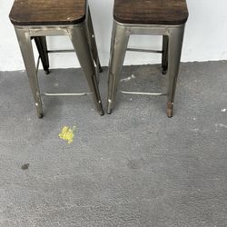Bar Stools 