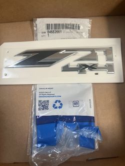 2014-2019 GM Silverado/Sierra Fender Emblem
