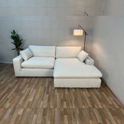 ELYZA LINEN 2-PIECE RAF CHAISE SECTIONAL