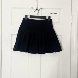 Black Pleated Tennis Mini Skirt
