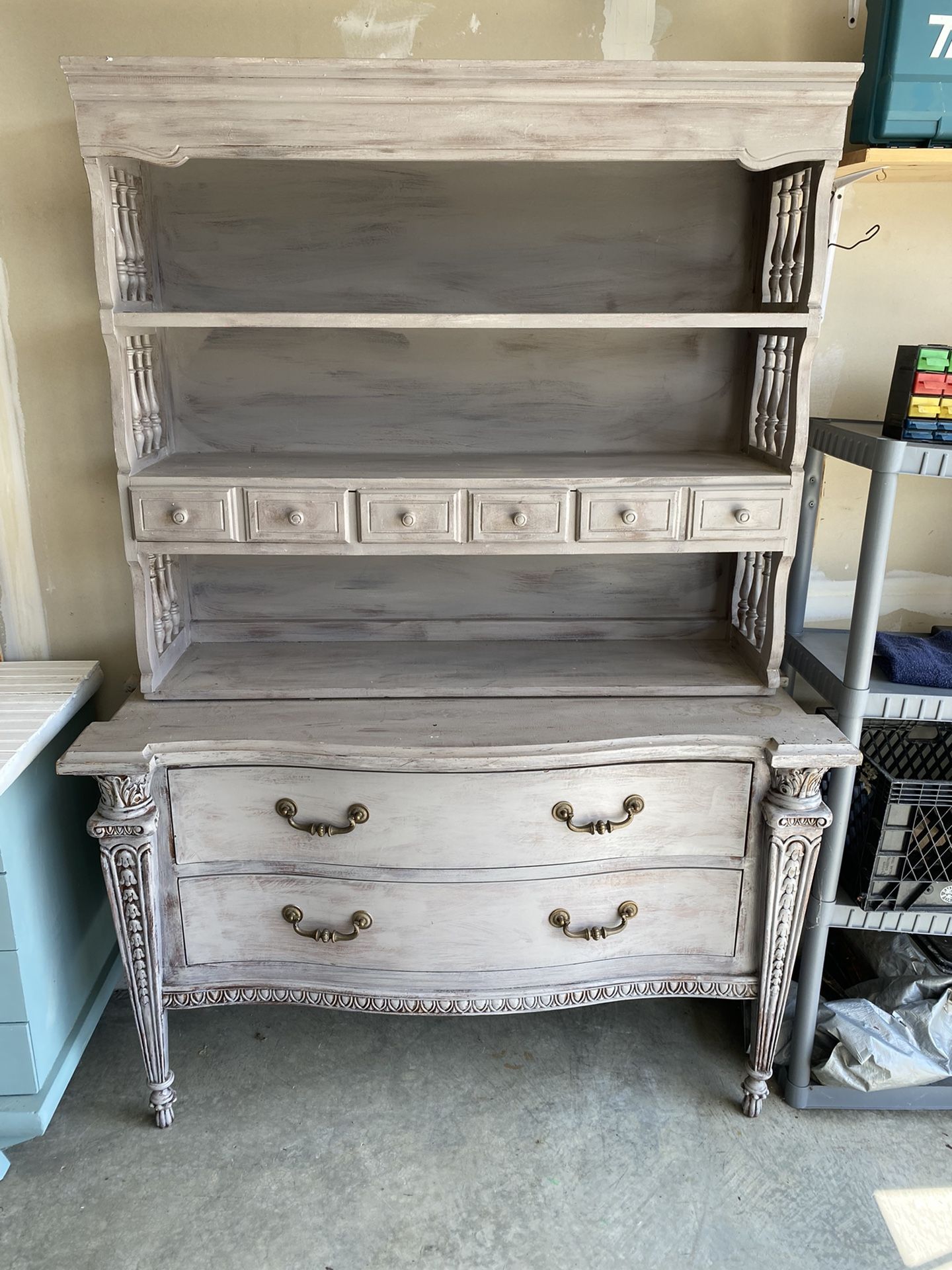 Vintage Two Piece Server With Dixie Hutch 