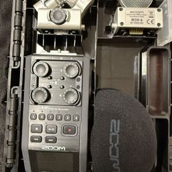 Zoom H6  Podcast Recording 