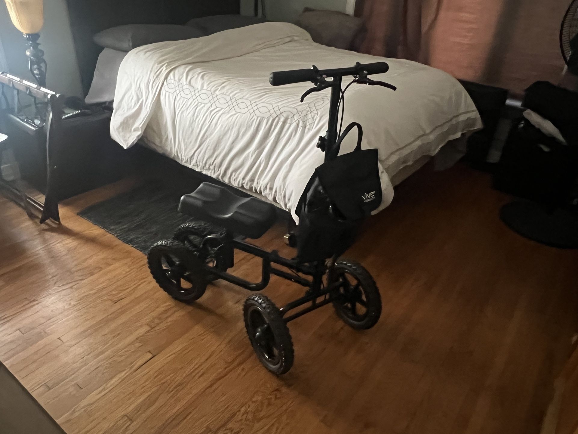 Knee Scooter
