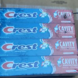 Brand New Crest 8.2 Toophpaste 