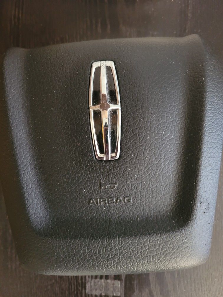 2015-17 Lincoln Navigator Part