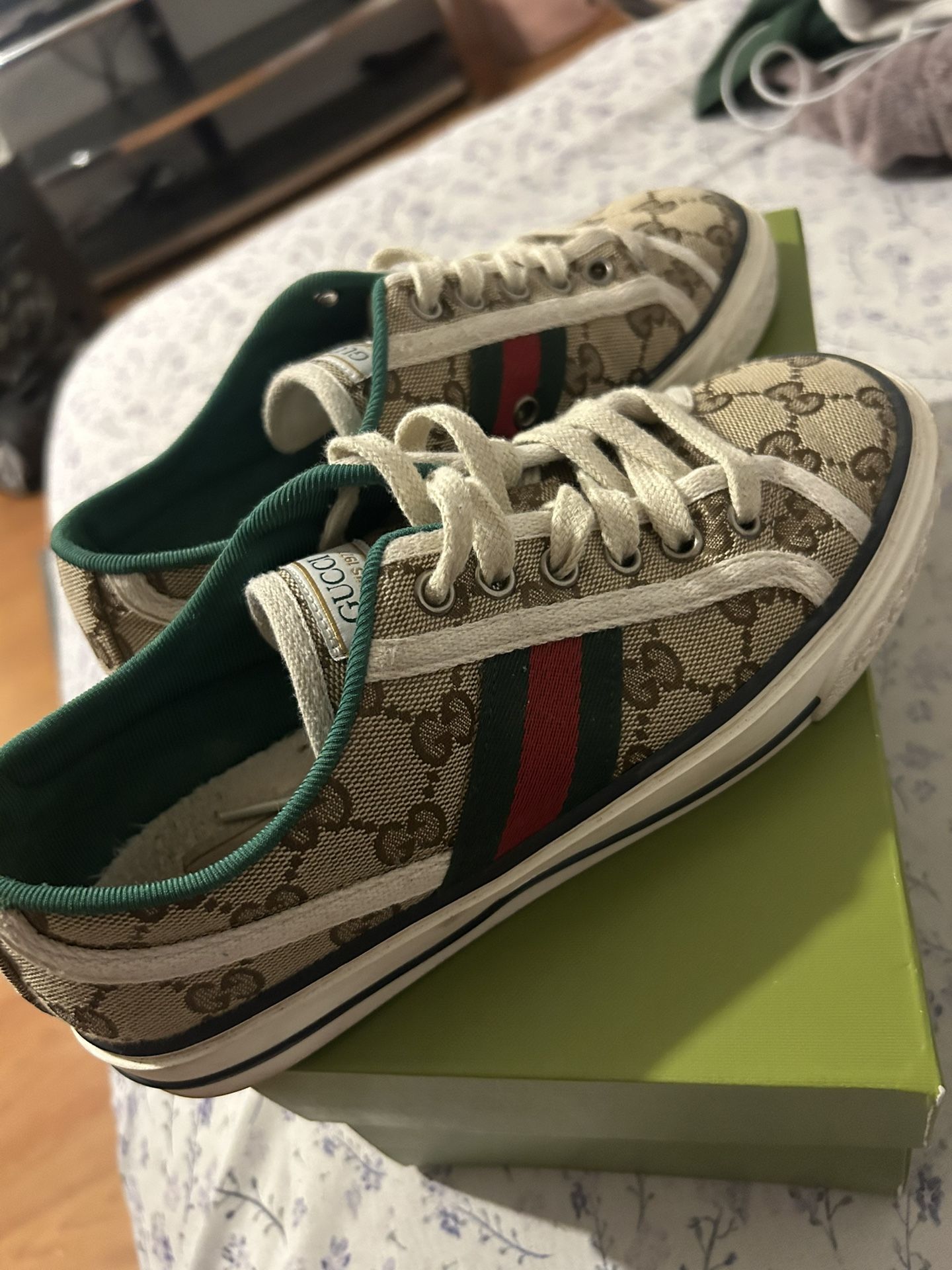 Women Gucci Shoes