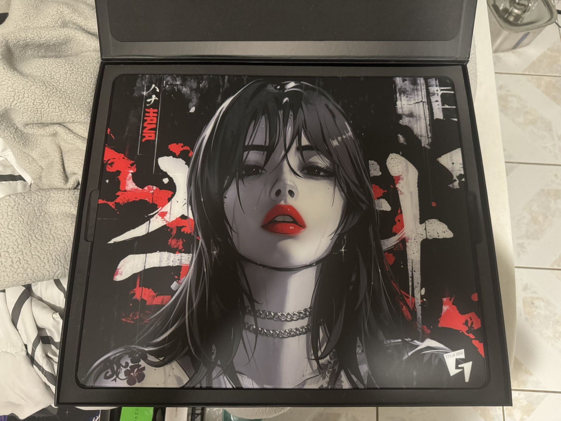 GLSSWRKS Hana Premium Glass Mousepad