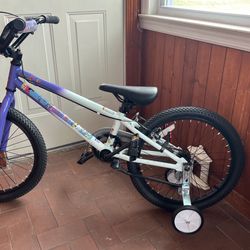 NEW - GT Friend Ship BMX/Kids 20” Bike