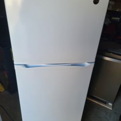 Ge Refrigerator 