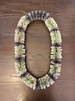 Custom Graduation Leis