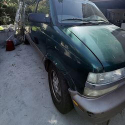 2003 Chevrolet Astro