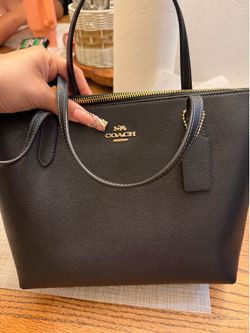 coach black mini tote