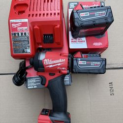 Milwaukee M18 FUEL 2953-20 hex impact driver ,2 batteries 5.0 and 1 charger 