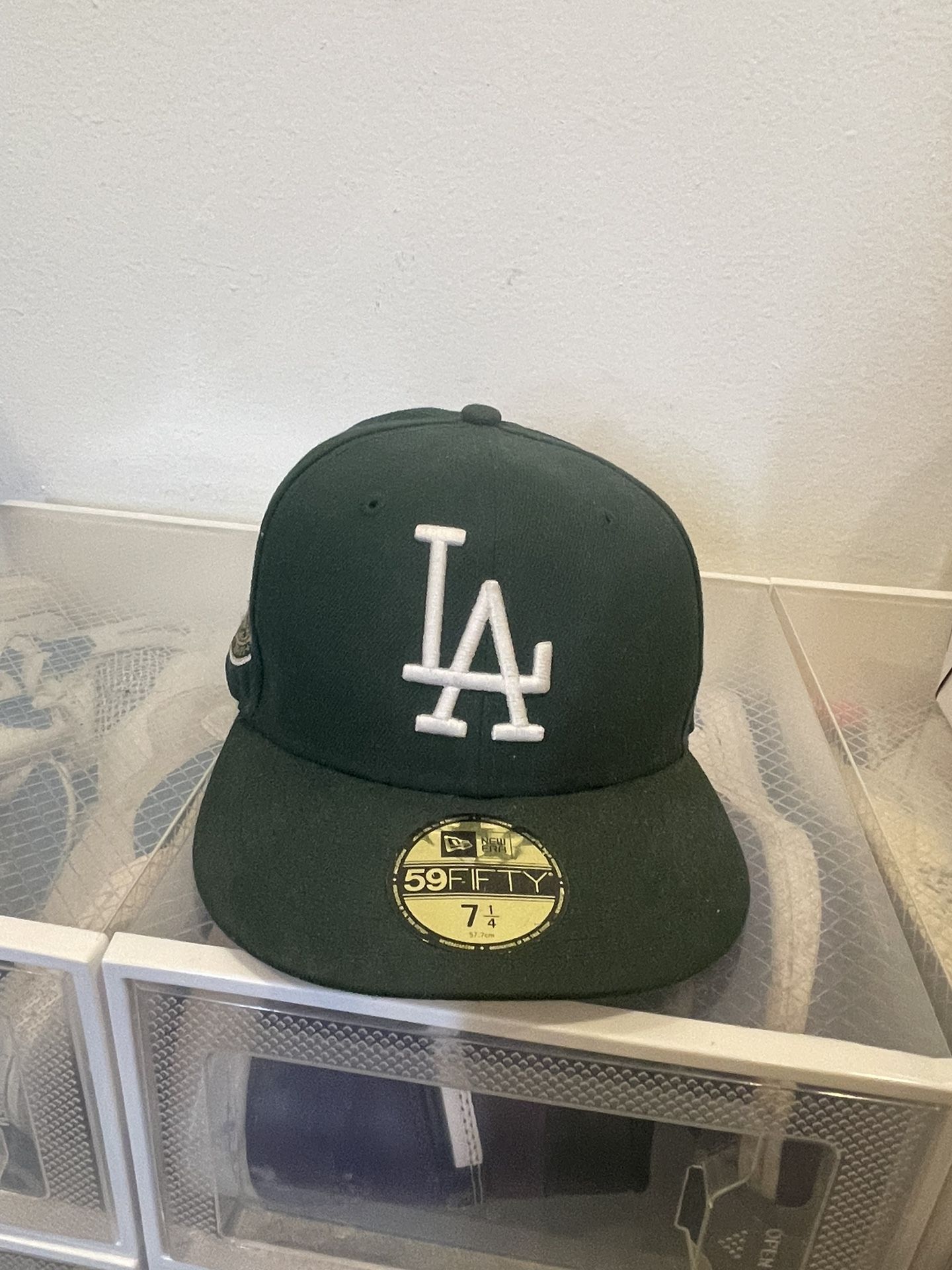 LA fitted