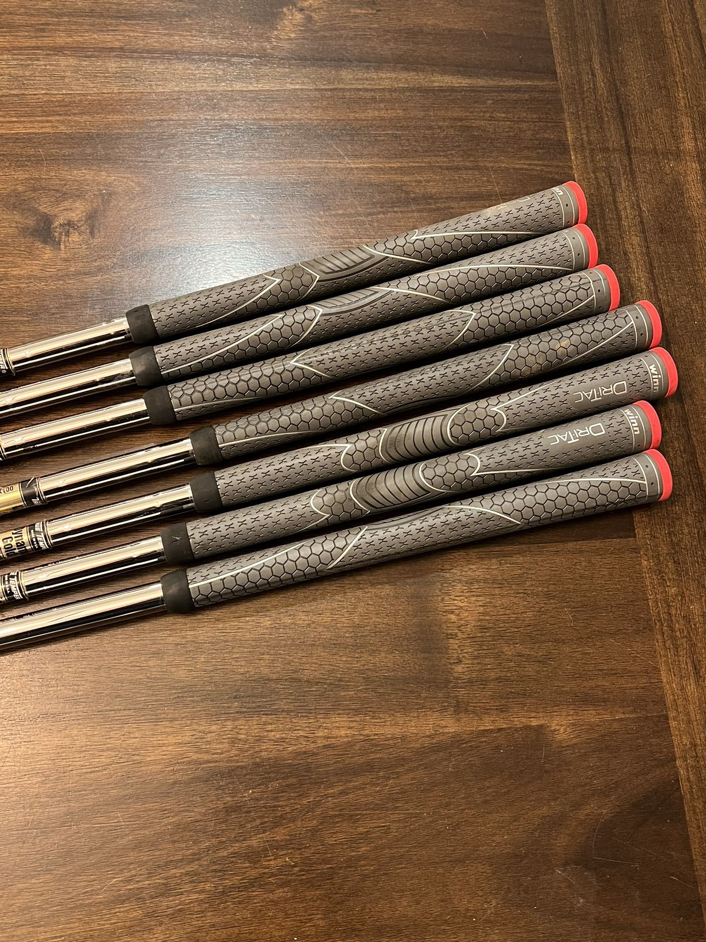 7 Shafts True Temper *New Winn Grips Dri.Tac