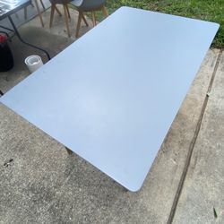 Modern Indoor Table and Chair Set - Minimalist Style!