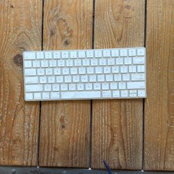 Apple Wireless Keyboard 