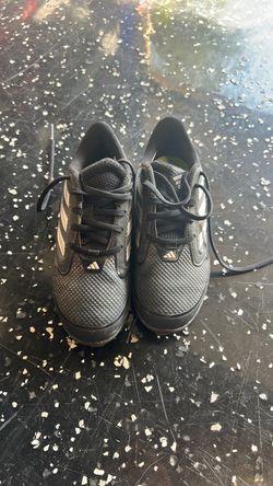 Adidas Low-Top Athletic Cleats