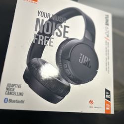 JBL(ANC) Headphones 