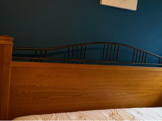 Wood bed with mattress king size