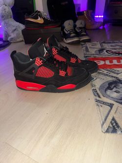 Jordan 4 Thunder Red
