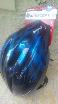 SCHWINN BICYCLE HELMET NEW!!