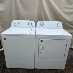 AMANA washer and dryer in excellent condition💦