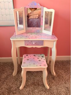 Little Girl Vanity